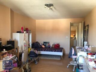  Appartement à louer 4 pièces 75 m²