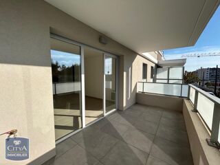 location Appartement - 3 pièce(s) - 64 m² Mougins (06250)