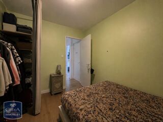  Appartement à louer 5 pièces 84 m²