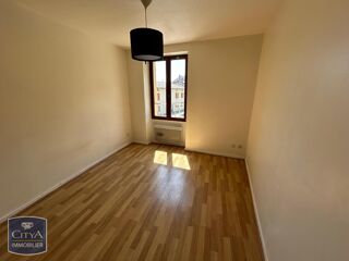  Appartement à louer 2 pièces 44 m²