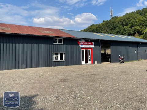 &Agrave; LOUER : Local commercial situ&eacute; &agrave; Ch&acirc;tellerault, 861... 1074 86100 Chatellerault