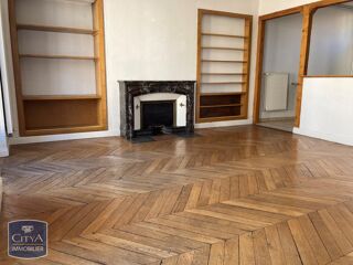  Appartement à louer 3 pièces 87 m²