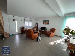  Maison à louer 6 pièces 128 m²