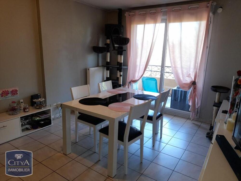 location Appartement - 2 pièce(s) - 47 m² Villefranche-sur-Saône (69400)