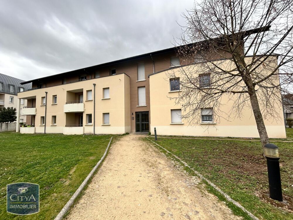À LOUER : Appartement T2 situé à Saint-Amand-Montrond, d....