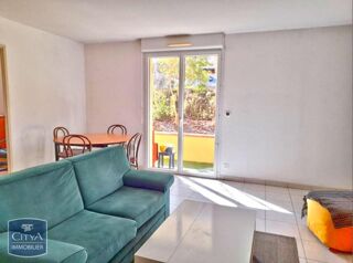  Appartement à louer 3 pièces 55 m²