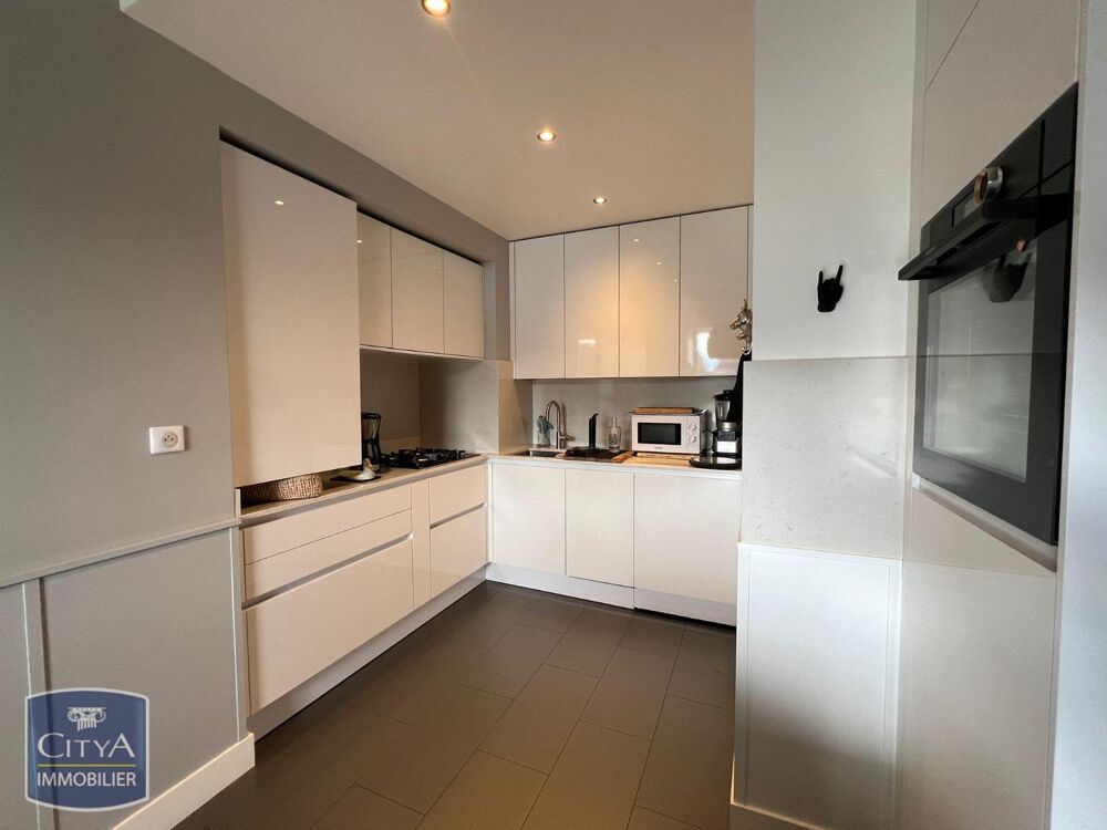 Centre Ville - À LOUER : Appartement bourgeois meublé T4....
