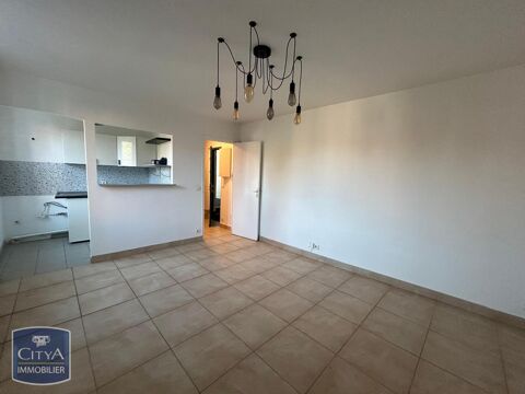   Location Appartement Appartement - 3 pièce(s) - 40 m²