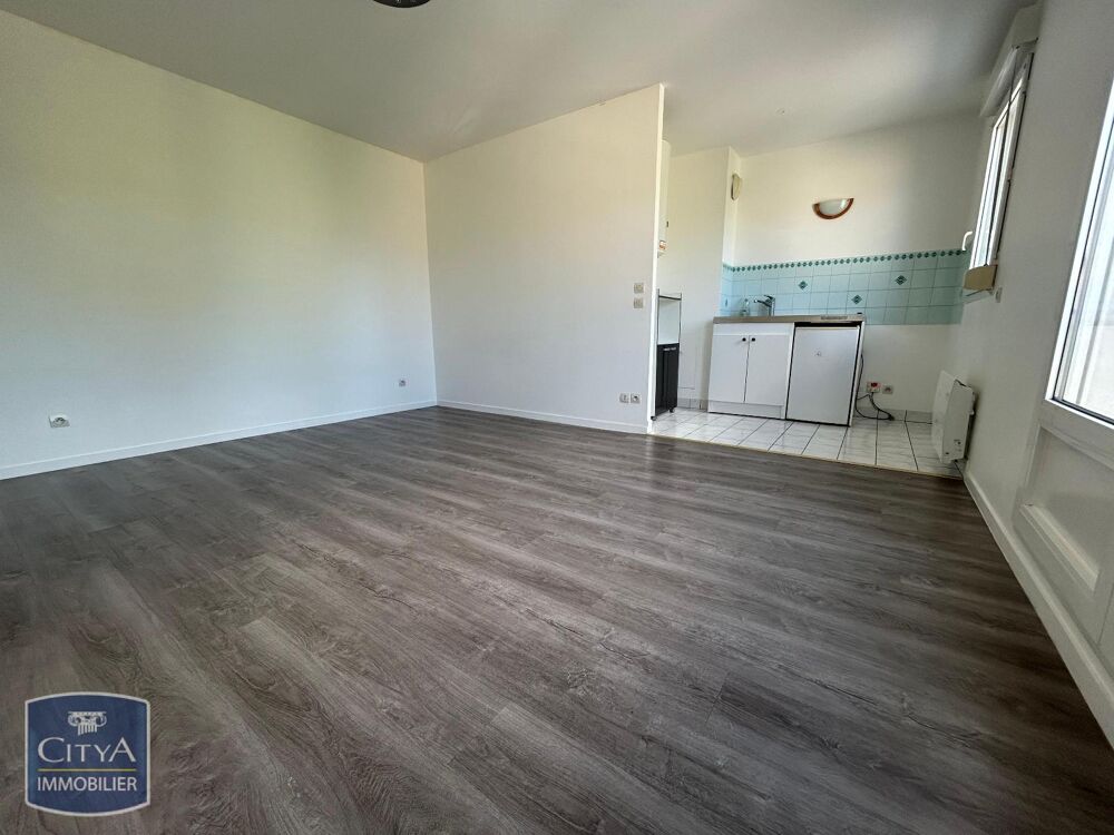 location Appartement - 1 pièce(s) - 27 m² Rambouillet (78120)
