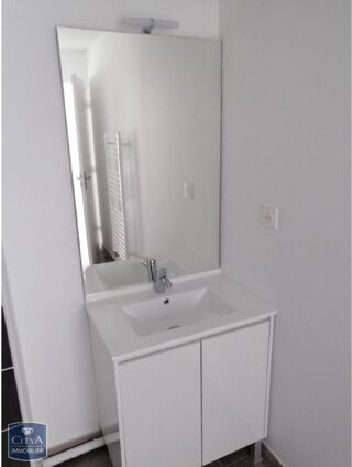  Appartement à louer 2 pièces 40 m²