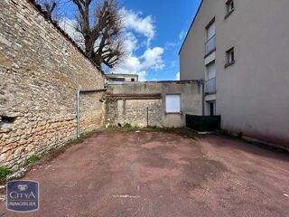  Parking / Garage à louer 