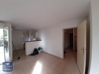  Appartement à louer 3 pièces 60 m²