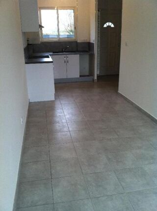  Villa à louer 4 pièces 91 m² Meyzieu