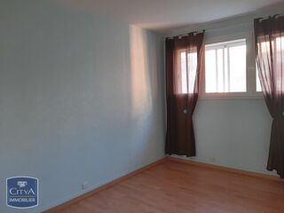  Appartement à louer 3 pièces 73 m²