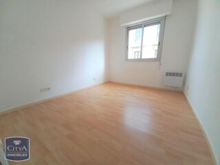  Appartement à louer 3 pièces 51 m²
