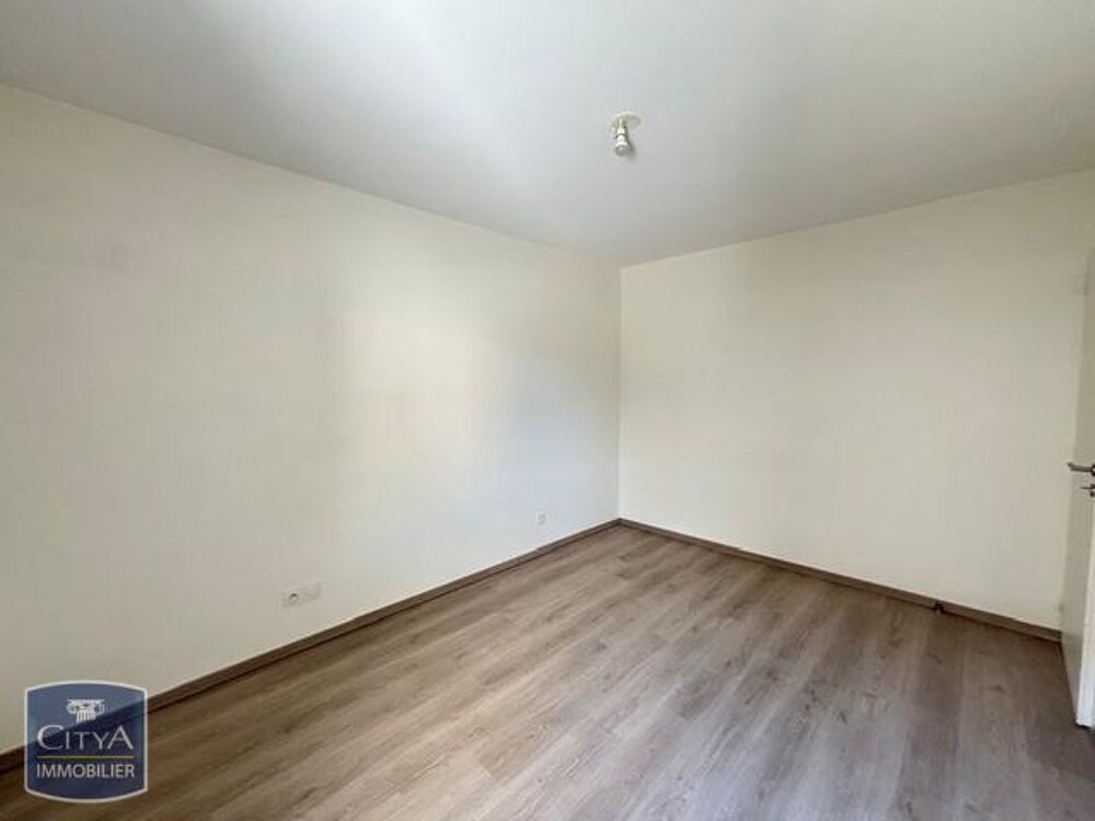 Découvrez ce charmant appartement T2, situé au 1er étage....