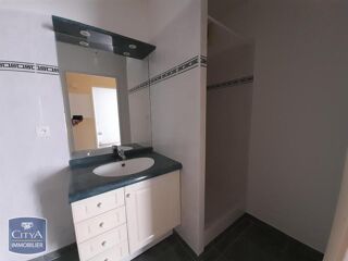  Appartement à louer 2 pièces 35 m²