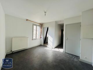  Appartement à louer 3 pièces 68 m²
