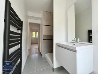  Appartement à louer 3 pièces 56 m²