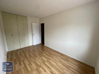  Appartement à louer 2 pièces 42 m²