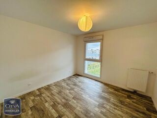  Appartement à louer 2 pièces 43 m²