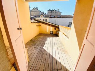  Appartement � louer 4 pi�ces 111 m�