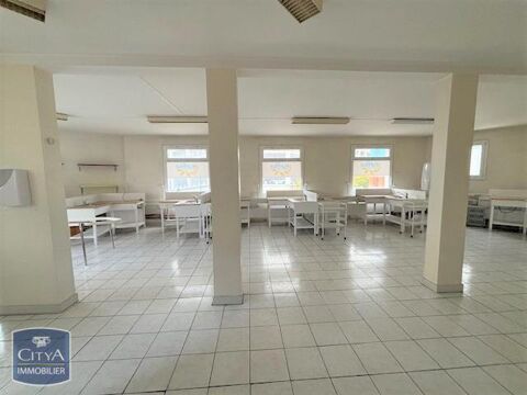   Location / Local Commercial - 83 m² 