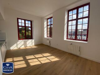 Appartement à louer 3 pièces 80 m²
