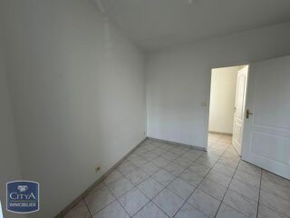  Appartement à louer 2 pièces 57 m²
