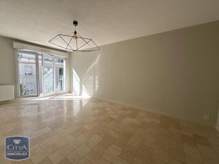  Appartement à louer 2 pièces 50 m²