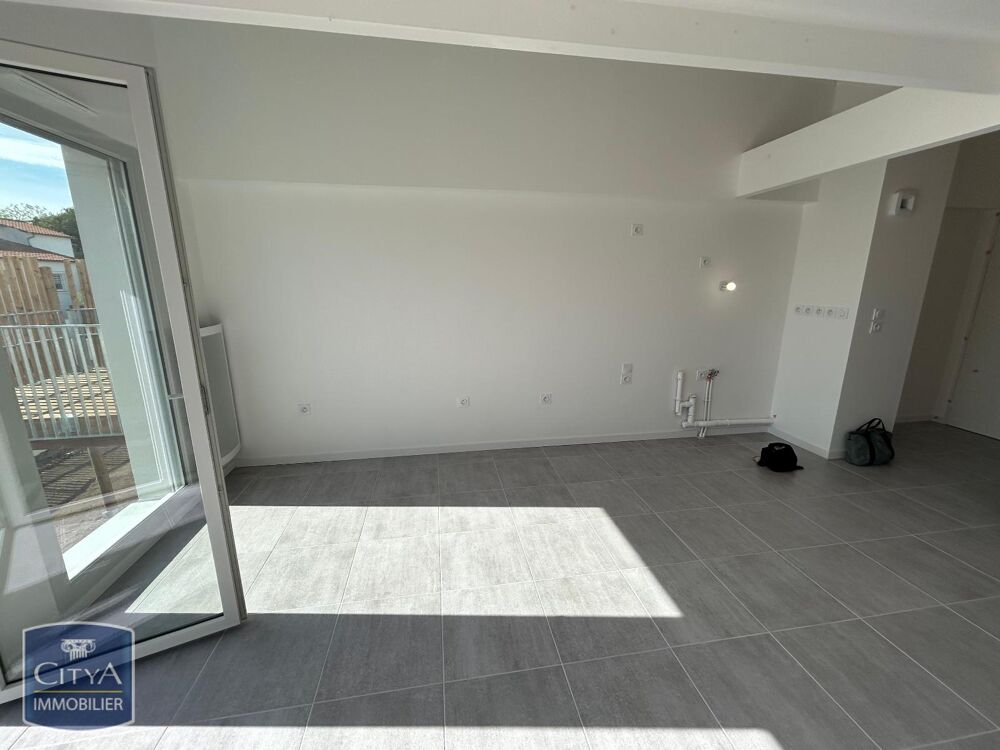 location Appartement - 3 pièce(s) - 60 m² La Rochelle (17000)