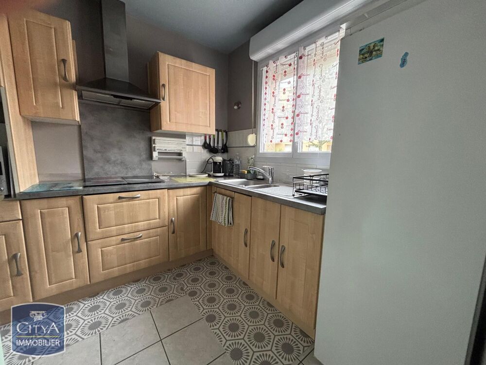 location Maison - 4 pièce(s) - 78 m² Poitiers (86000)