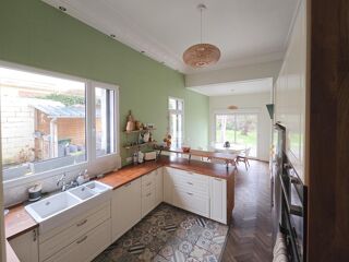  Maison � vendre 9 pi�ces 320 m�