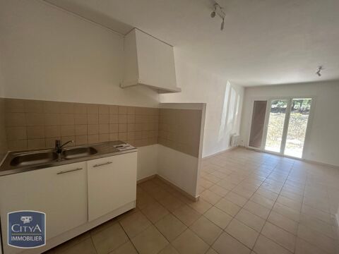   Location Appartement Appartement - 1 pièce(s) - 27 m²