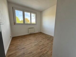  Appartement à louer 2 pièces 55 m²