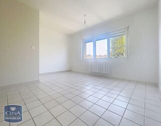  Appartement à louer 2 pièces 35 m²