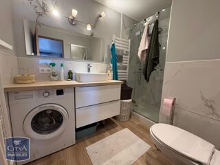  Appartement à louer 2 pièces 53 m²