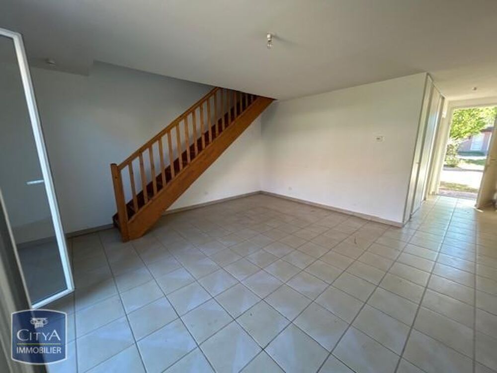 location Maison - 3 pièce(s) - 69 m² Lux (71100)