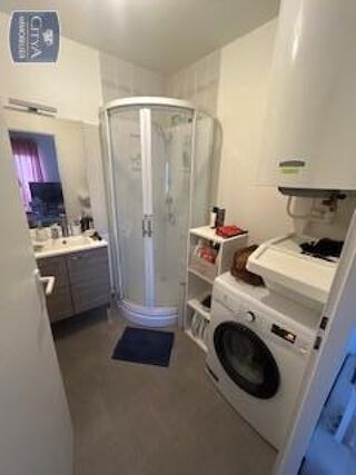  Appartement à louer 2 pièces 33 m²