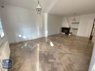  Maison à louer 4 pièces 90 m²
