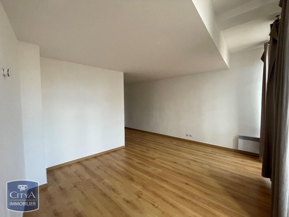 location Appartement - 1 pièce(s) - 30 m² Nîmes (30000)