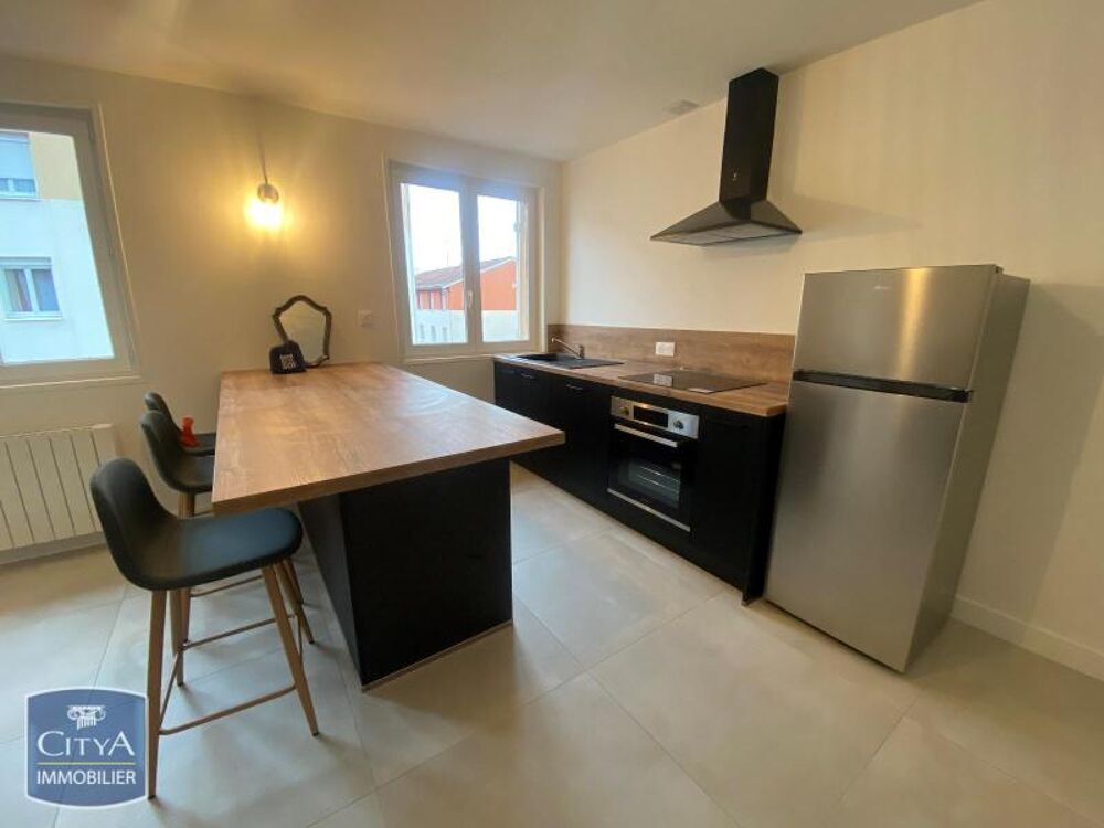 EXCLUSIVITÉ - APPARTEMENT 2 PIÈCES - ENTIEREMENT RENOVE ....