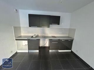  Appartement à louer 2 pièces 45 m²