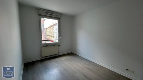  Appartement  louer 4 pices 82 m