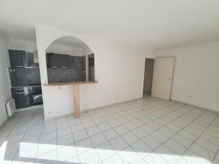  Appartement à louer 2 pièces 55 m²