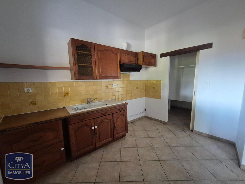 location Maison - 3 pièce(s) - 72 m² Mormoiron (84570)