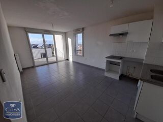  Appartement à louer 3 pièces 57 m²