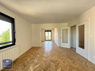  Appartement à louer 4 pièces 91 m²