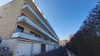  Parking / Garage à louer 12 m²