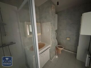  Appartement à louer 1 pièce 28 m²